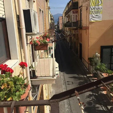 Feni 3* ポンペイ